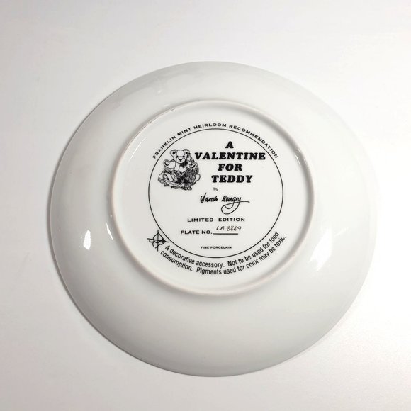 A Valentine For Teddy Sarah Bengry Vintage Plate Collectable Franklin Mint - Picture 3 of 3
